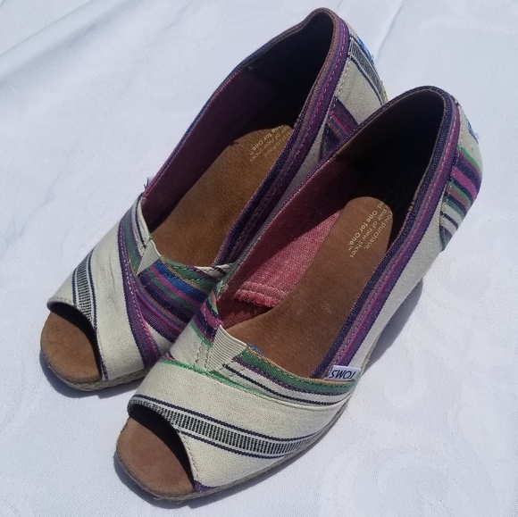 Toms Striped Espadrille Wedges - Picture 2 of 7